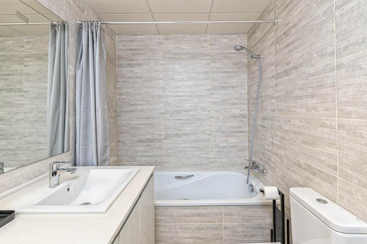 Constancia Apartment In Malaga By Solaga Holiday Homes Extérieur photo